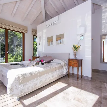 Villa Elena